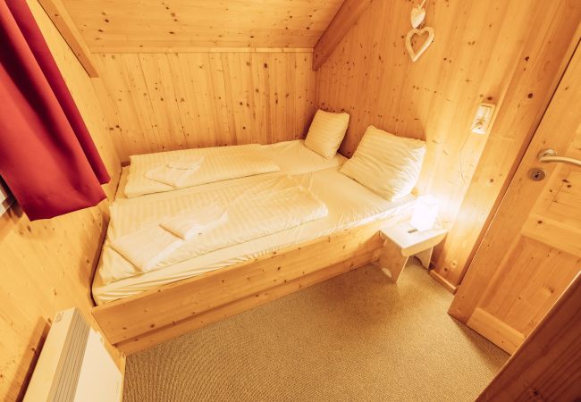 Chalet in St. Georgen am Kreischberg - Woody 4 - with whirlpool and Kreischberg-view Chalet in St. Georgen am Kreischberg - Woody 4 - with whirlpool and Kreischberg-view