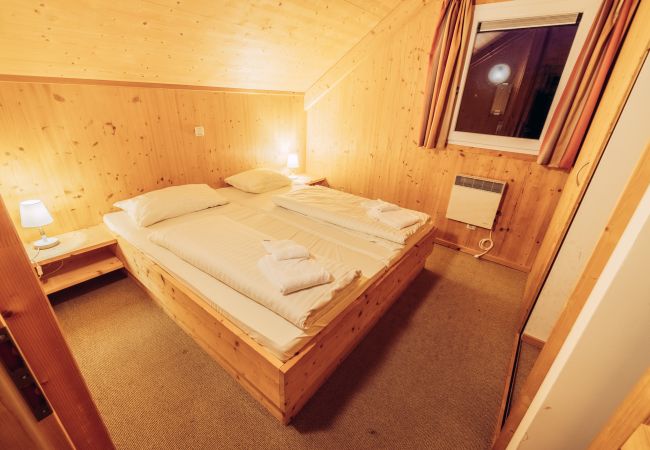 Chalet in St. Georgen am Kreischberg - Woody 4 - with whirlpool and Kreischberg-view Chalet in St. Georgen am Kreischberg - Woody 4 - with whirlpool and Kreischberg-view