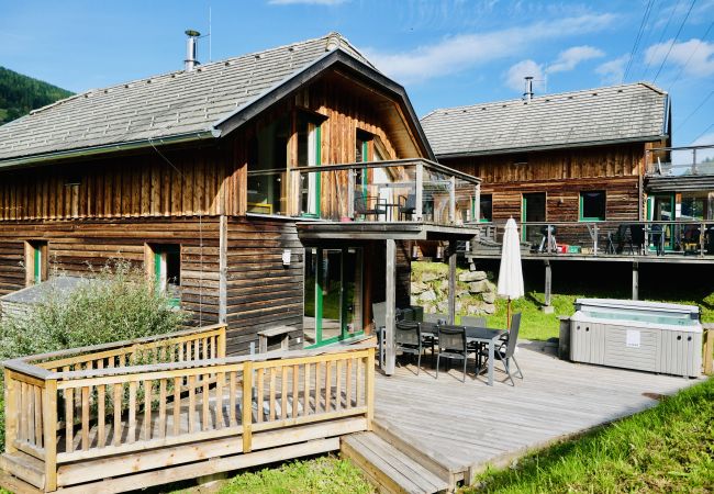 Chalet in St. Georgen am Kreischberg - Woody 14 - Holiday home with sauna & whirlpool Chalet in St. Georgen am Kreischberg - Woody 14 - Holiday home with sauna & whirlpool