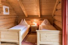 Cabin in St. Georgen am Kreischberg - Chalet Kaindorf