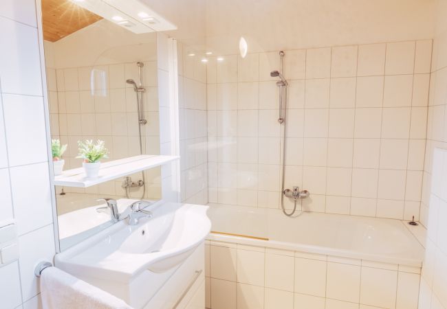 Chalet in St. Georgen am Kreischberg - (RENOVIERT) Woody 8 - Chalet Bellevue mit Sauna und Whirlpool Chalet in St. Georgen am Kreischberg - (RENOVIERT) Woody 8 - Chalet Bellevue mit Sauna und Whirlpool