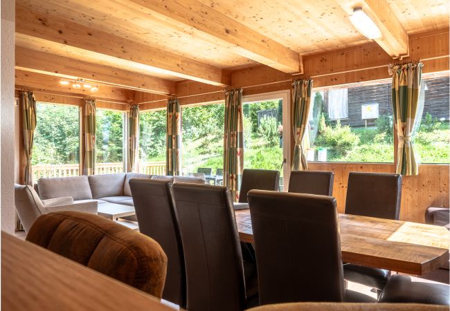 Chalet in St. Georgen am Kreischberg - (RENOVIERT) Woody 8 - Chalet Bellevue mit Sauna und Whirlpool Chalet in St. Georgen am Kreischberg - (RENOVIERT) Woody 8 - Chalet Bellevue mit Sauna und Whirlpool