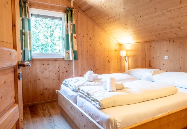 Chalet in St. Georgen am Kreischberg - (RENOVIERT) Woody 8 - Chalet Bellevue mit Sauna und Whirlpool Chalet in St. Georgen am Kreischberg - (RENOVIERT) Woody 8 - Chalet Bellevue mit Sauna und Whirlpool