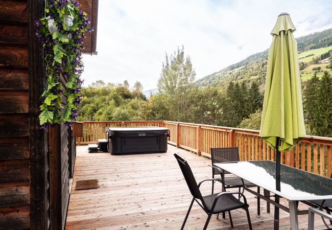 Chalet in St. Georgen am Kreischberg - (RENOVIERT) Woody 8 - Chalet Bellevue mit Sauna und Whirlpool Chalet in St. Georgen am Kreischberg - (RENOVIERT) Woody 8 - Chalet Bellevue mit Sauna und Whirlpool