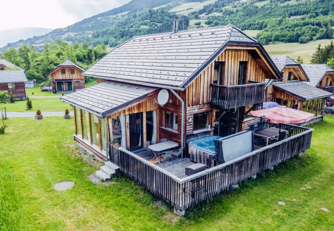 freistehendes Haus in St. Georgen am Kreischberg - Woody 11 - Sonnenaufgang & Whirlpool