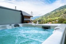 Chalet in St. Georgen am Kreischberg - Woody 20 - Chalet Kingfisher